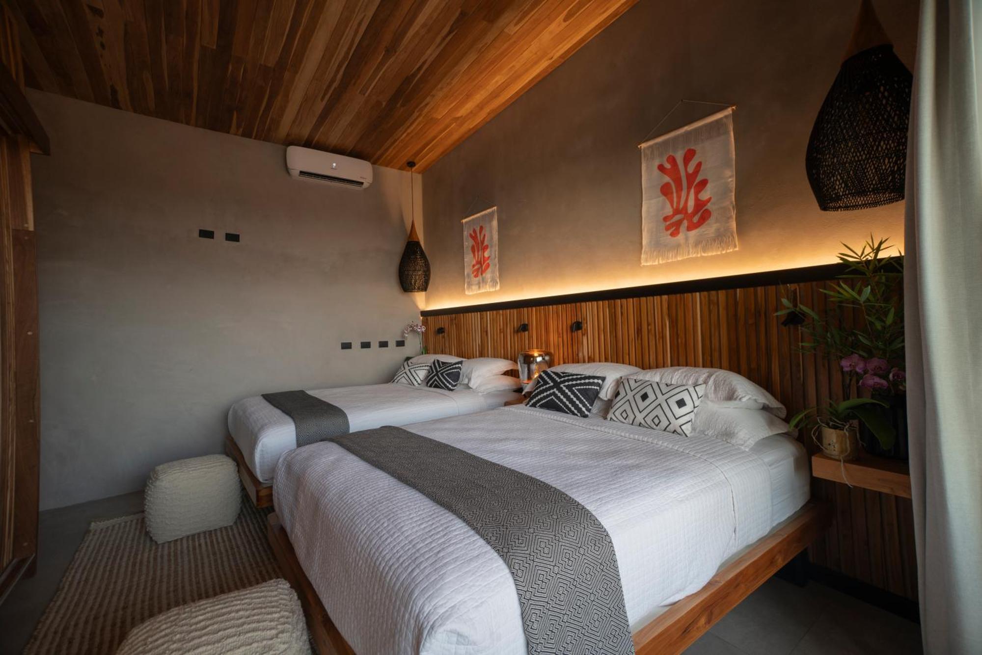 Surf Synergy All-Inclusive Surf Retreat Jacó Exterior foto